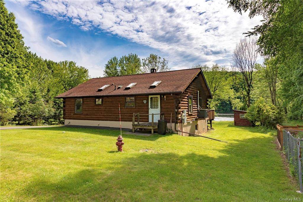 522 Delaware Drive - Photo 1