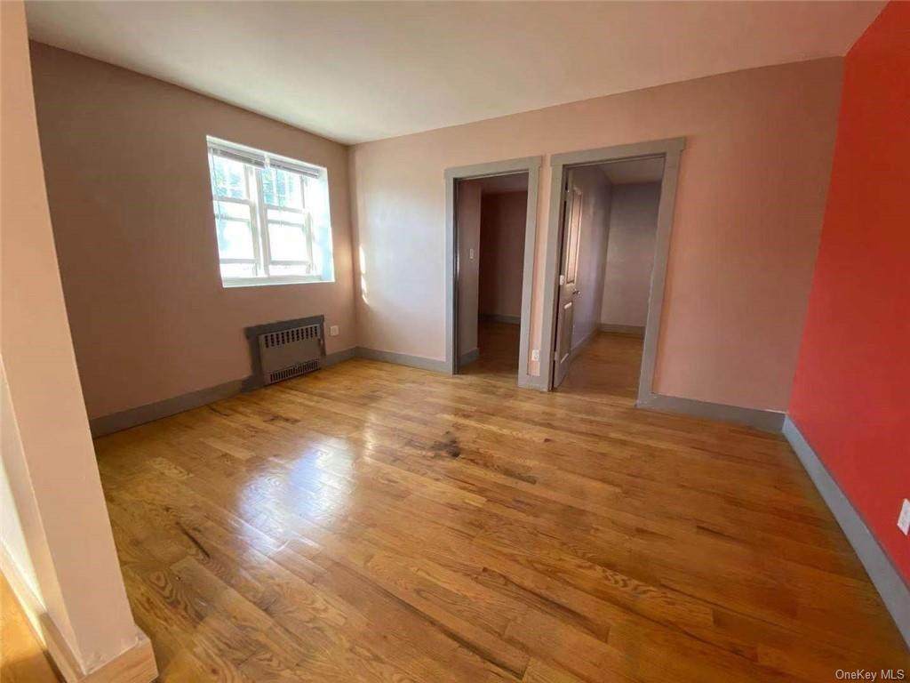1059 Vincent Avenue - Photo 1