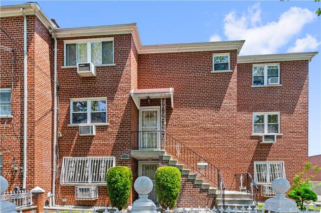 1020 Throggs Neck Expressway - Photo 1