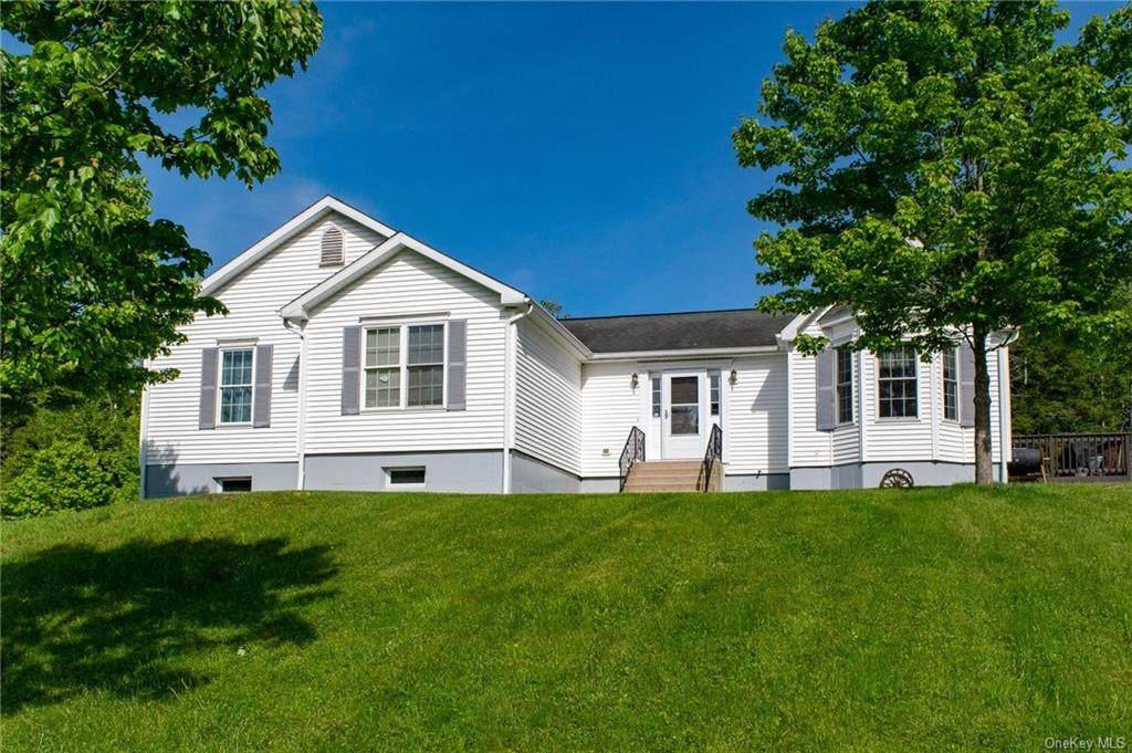 208 Aden Road - Photo 1
