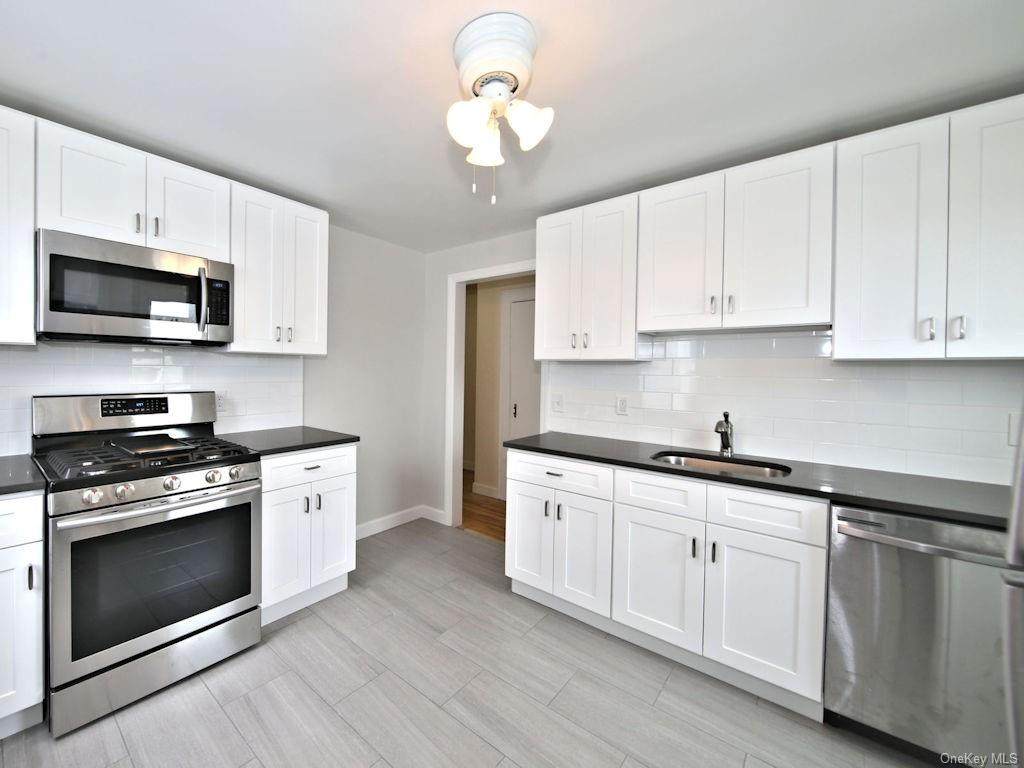 223 Ridge Street - Photo 1