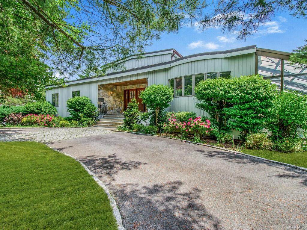 7 Bayberry Road - Photo 1