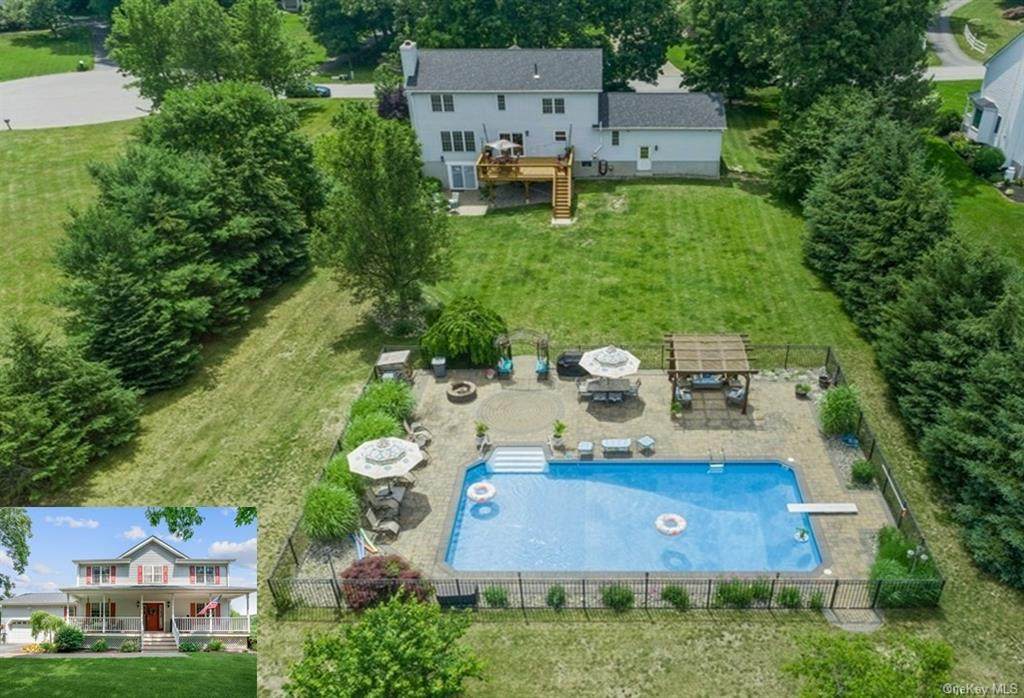 12 Hollyberry Drive - Photo 1