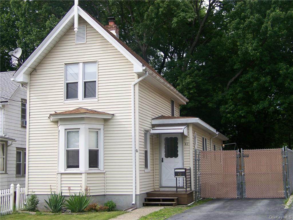 42 Hanford Street - Photo 1