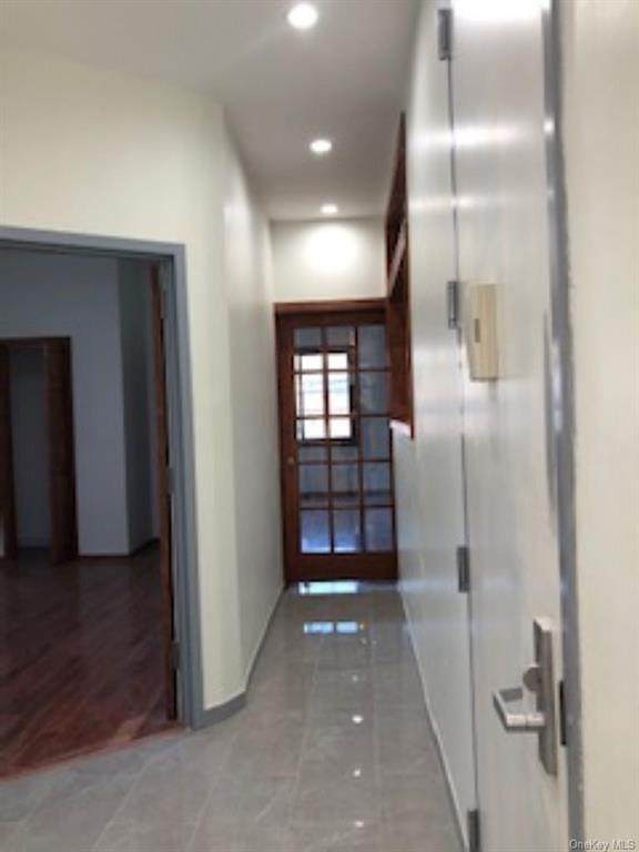200-29 Linden Boulevard - Photo 1