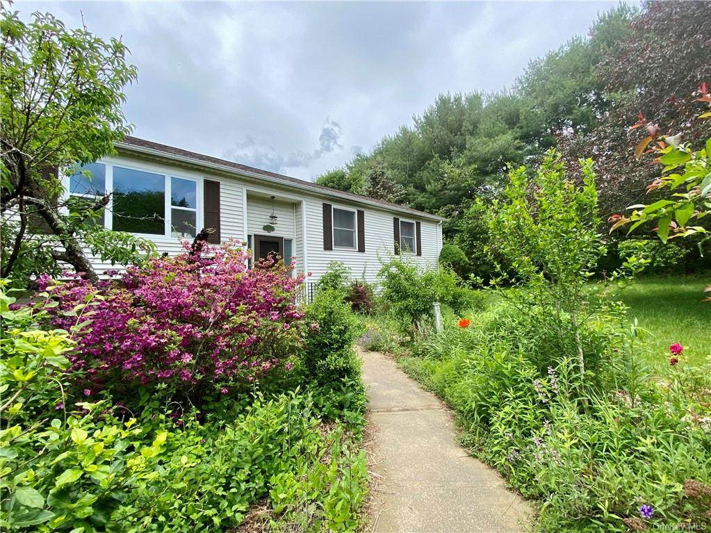 27 Hi View Drive - Photo 1