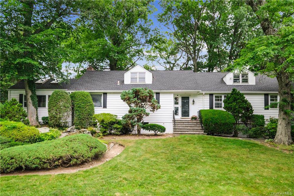 4 Salem Drive - Photo 1