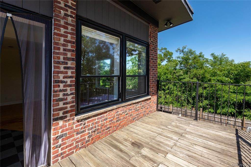 5420 Sylvan Avenue - Photo 1