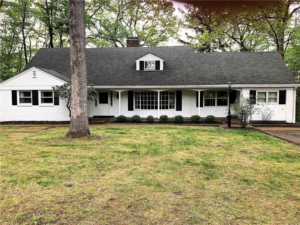 1 Thompson Drive - Photo 1