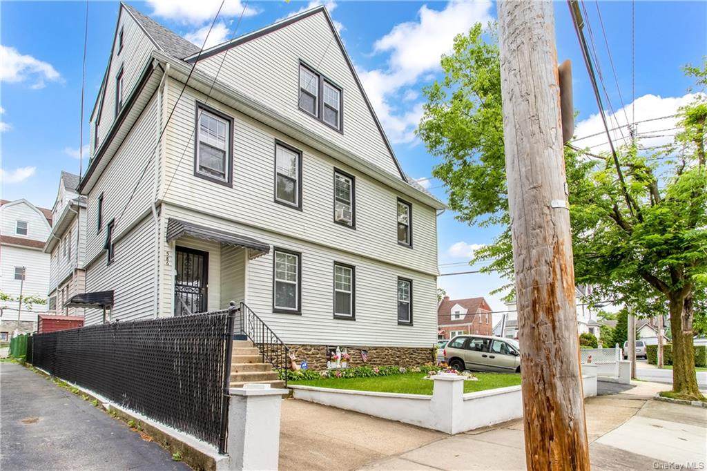 586 Park Avenue - Photo 1