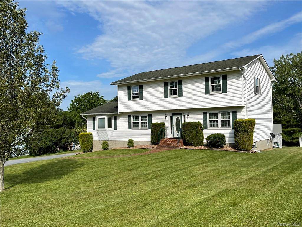 5 Four Winds Drive - Photo 1