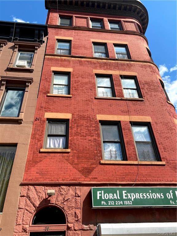187 135th Street - Photo 1