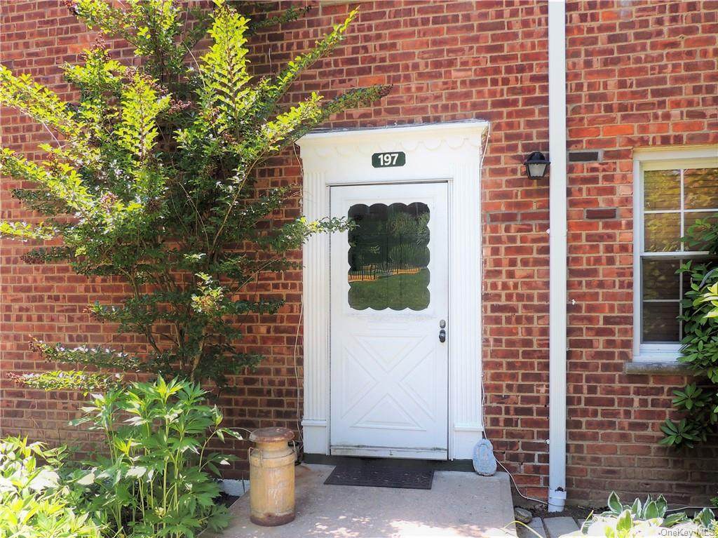 21 Fieldstone Drive - Photo 1