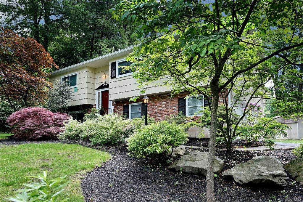 8 Onderdonk Road - Photo 1