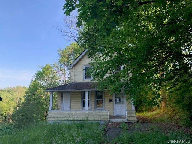 138 Chestnut Street - Photo 1