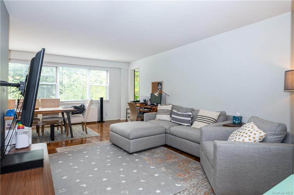 260 Garth Road - Photo 1