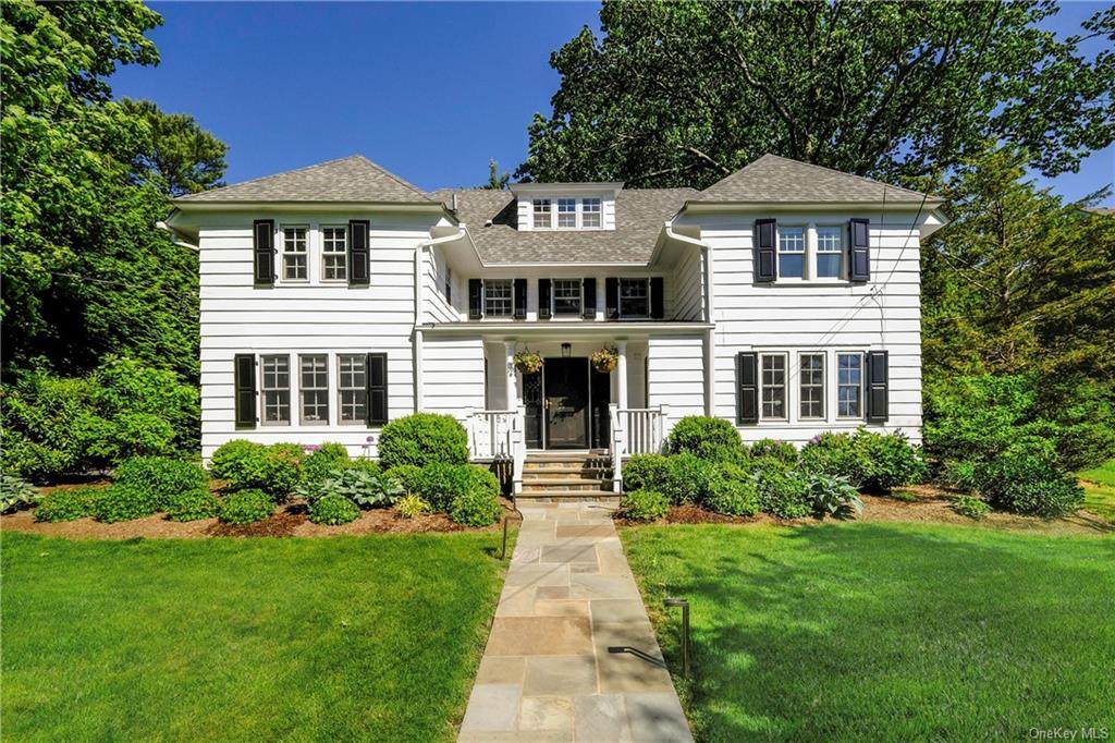 12 Montrose Road - Photo 1