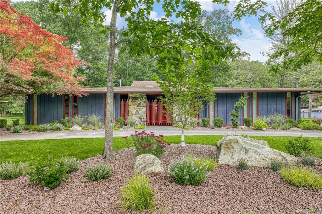 12 Chestnut Drive - Photo 1
