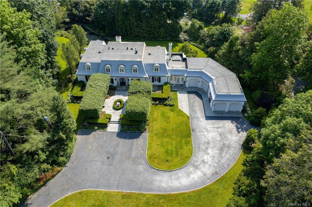 268 Round Hill Road - Photo 1