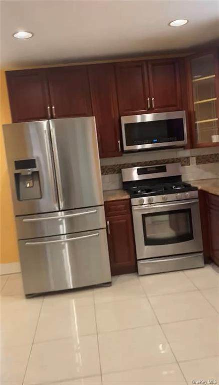 128 11th Avenue - Photo 1