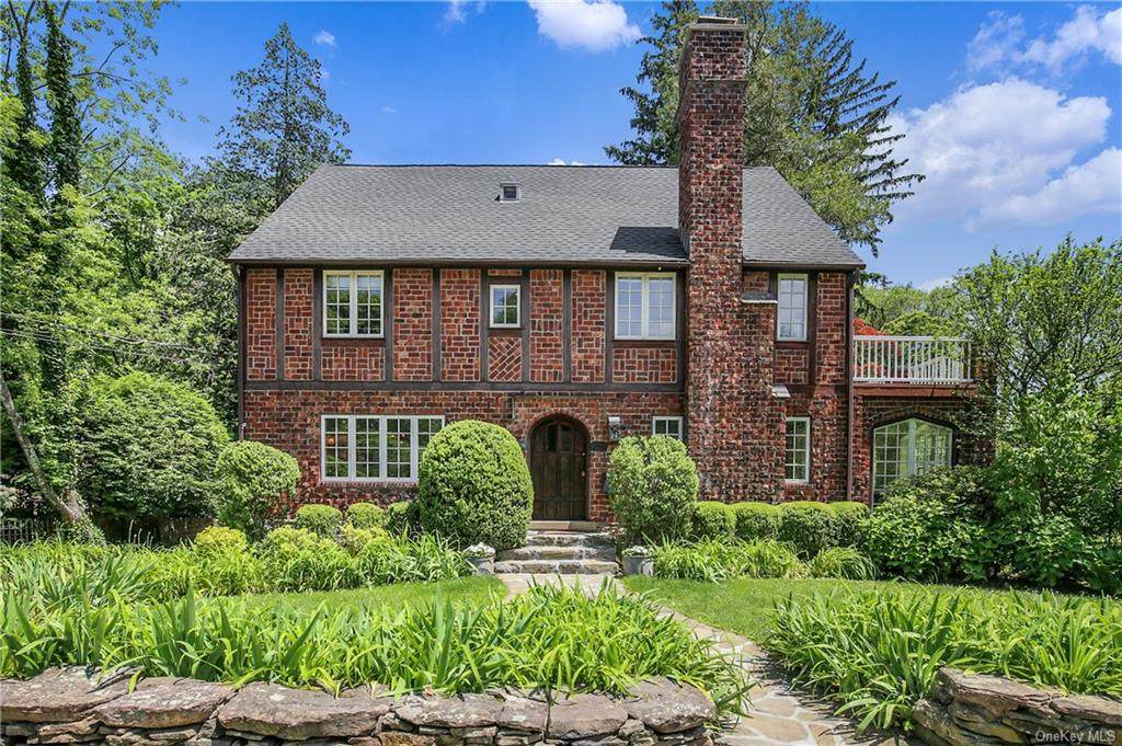 40 Mendota Avenue - Photo 1