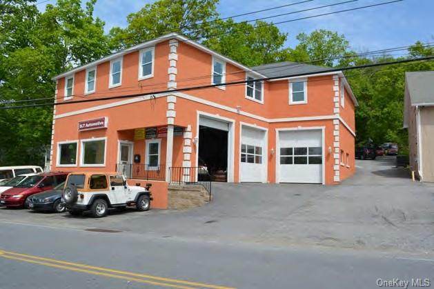 190 Myrtle Avenue - Photo 1