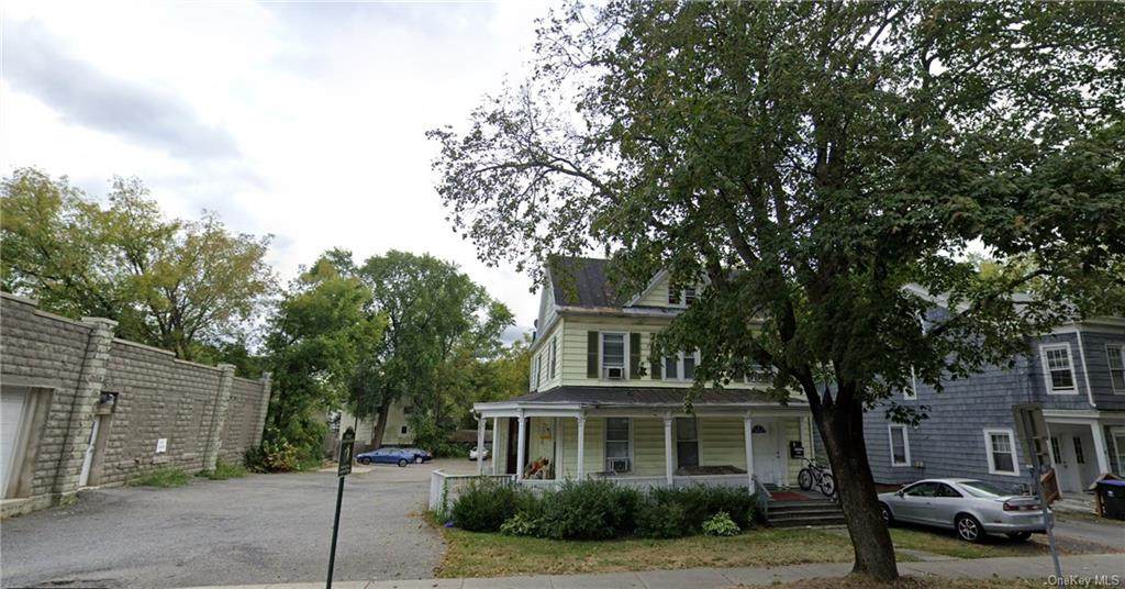 28 Academy Avenue - Photo 1