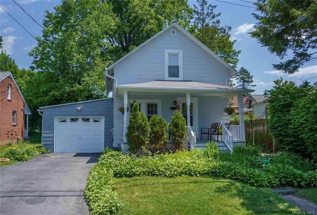 46 Merritt Avenue - Photo 1