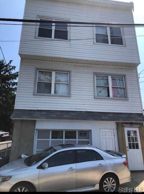 239 Macquesten Parkway - Photo 1