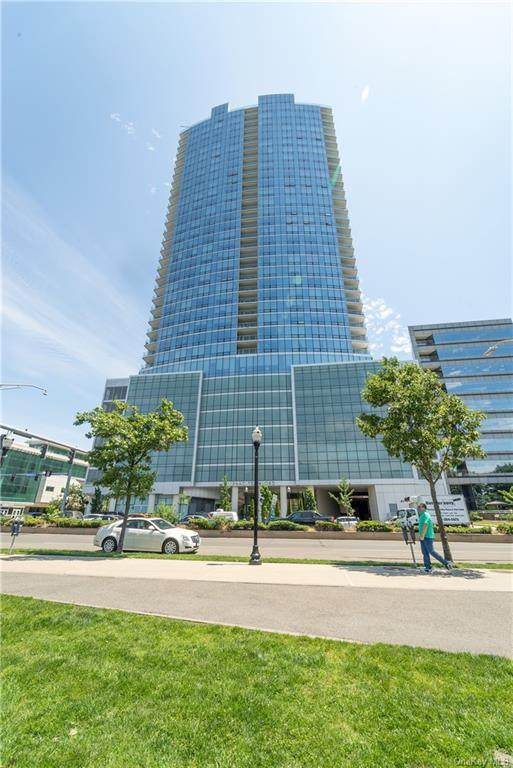 1 Broad Street - Photo 1