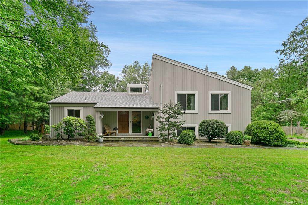 20 Rolling Meadow Lane - Photo 1