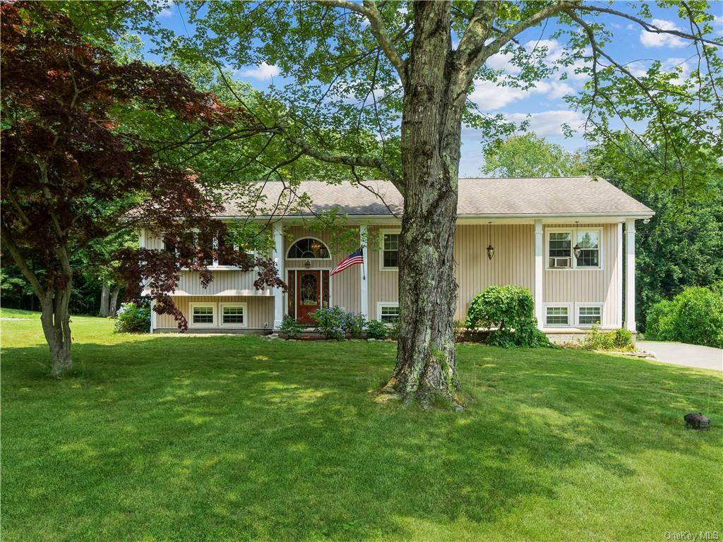 318 Lakeview Street - Photo 1