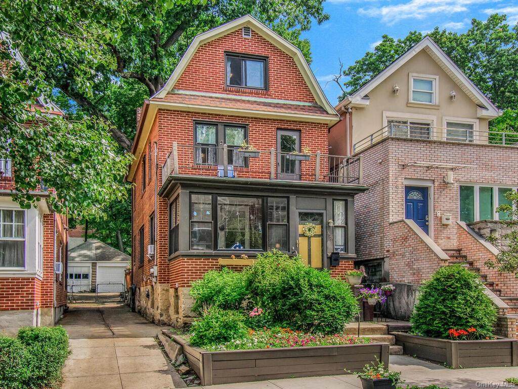353 262nd Street - Photo 1