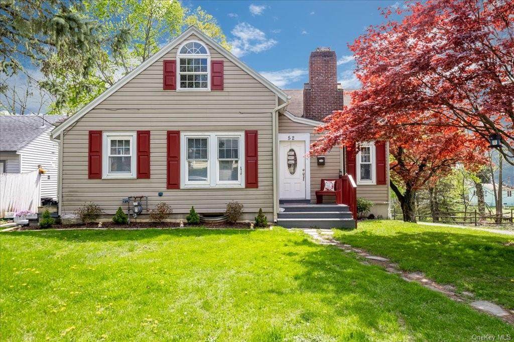 52 Woodlawn Avenue - Photo 1