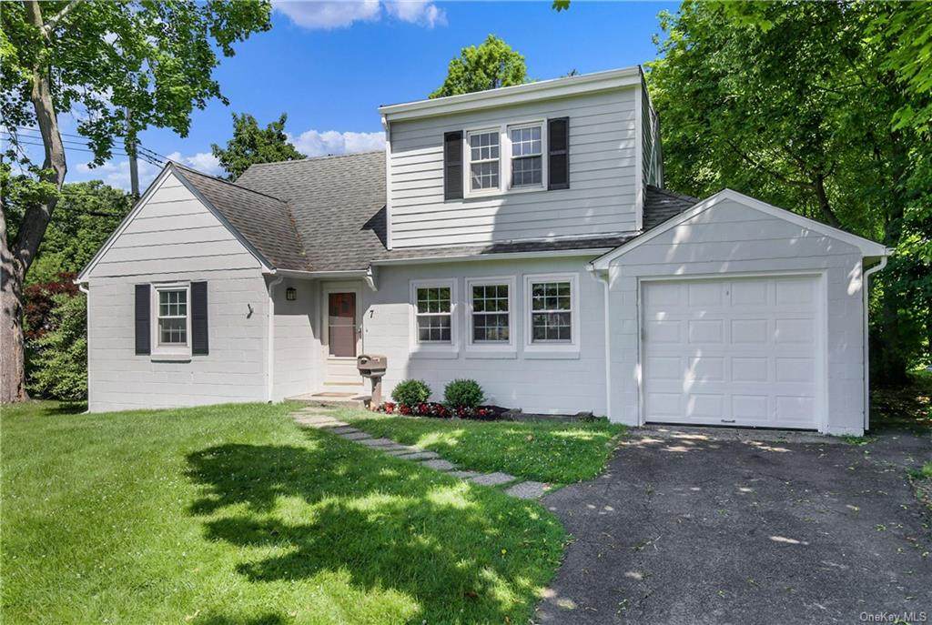 7 Quintard Drive - Photo 1