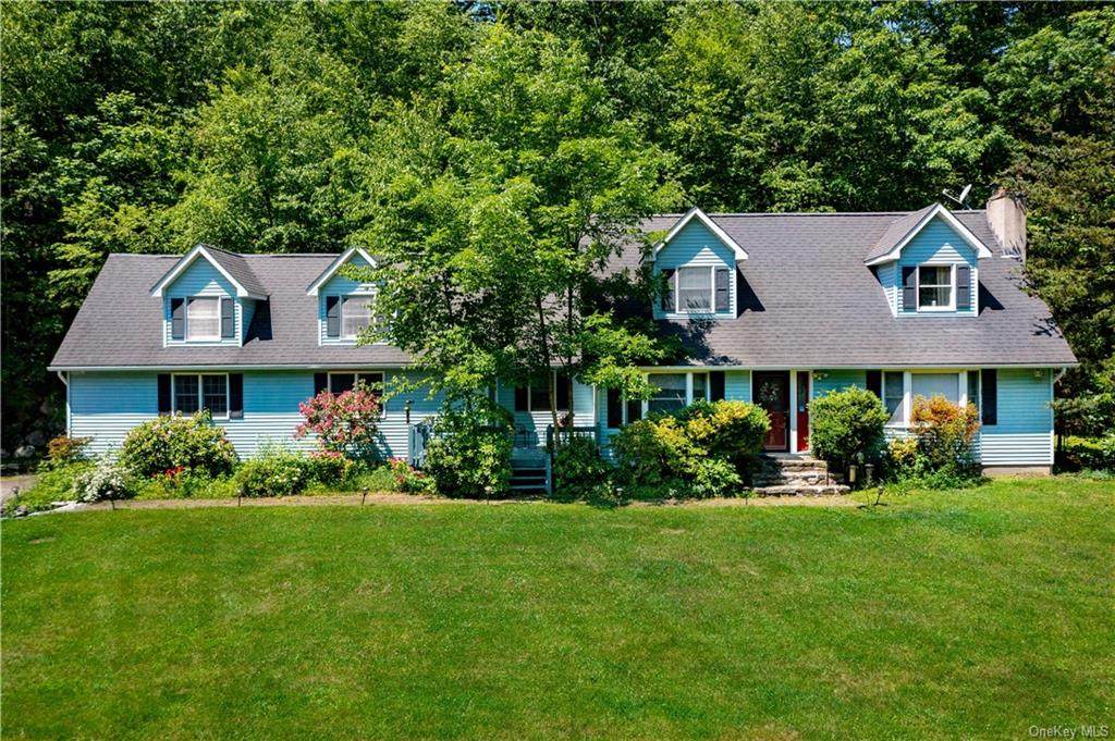 395 Holmes Road - Photo 1