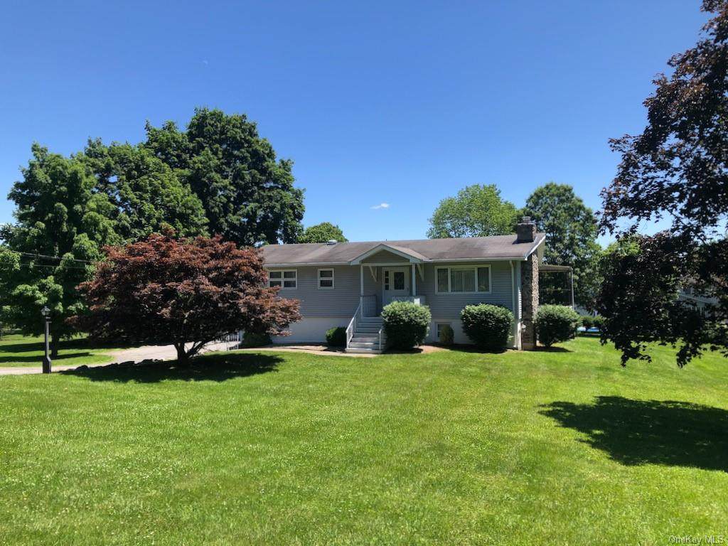 41 Maple Avenue - Photo 1