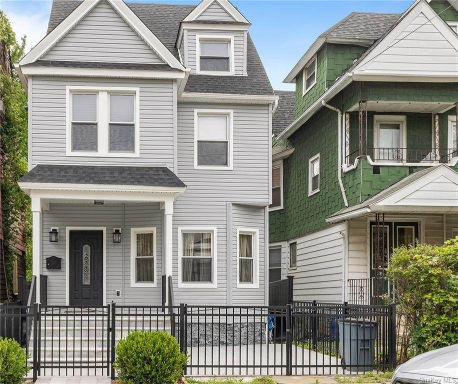 37 8th Avenue - Photo 1