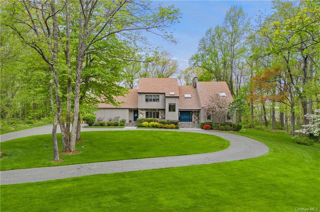6 Quaker Hill Court - Photo 1