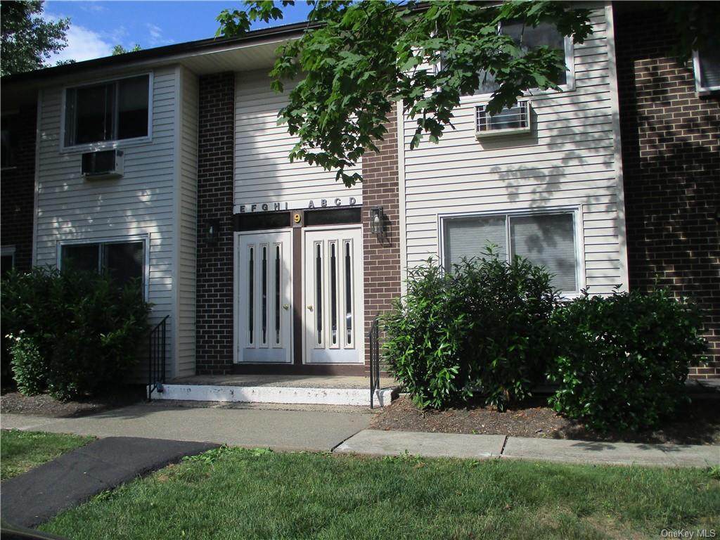 9 Blue Hill Commons Drive - Photo 1