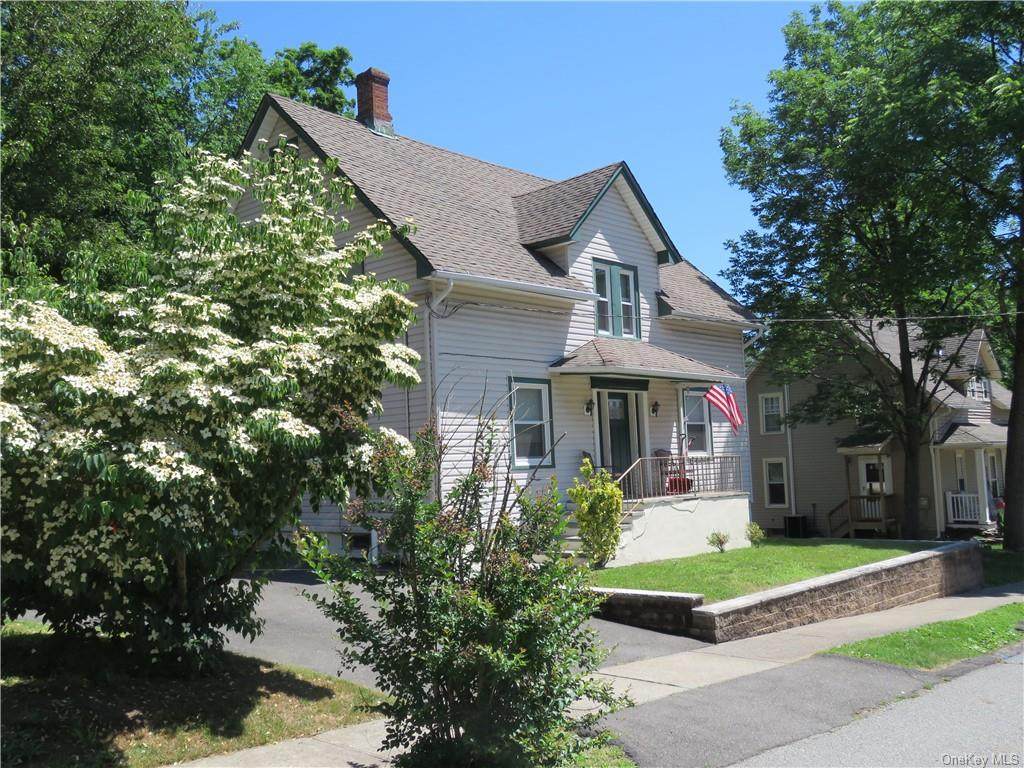 40 2nd Street - Photo 1