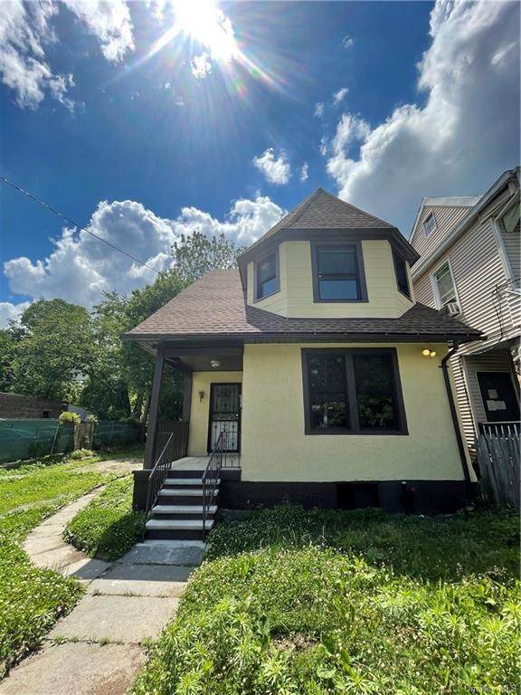 523 Van Cortlandt Park Avenue - Photo 1