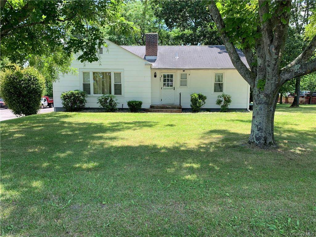 985 Little Britain Road - Photo 1