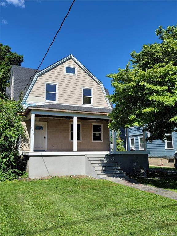437 Barry Avenue - Photo 1