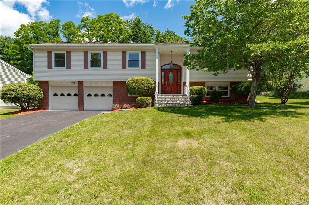 54 Carriage Hill Lane - Photo 1