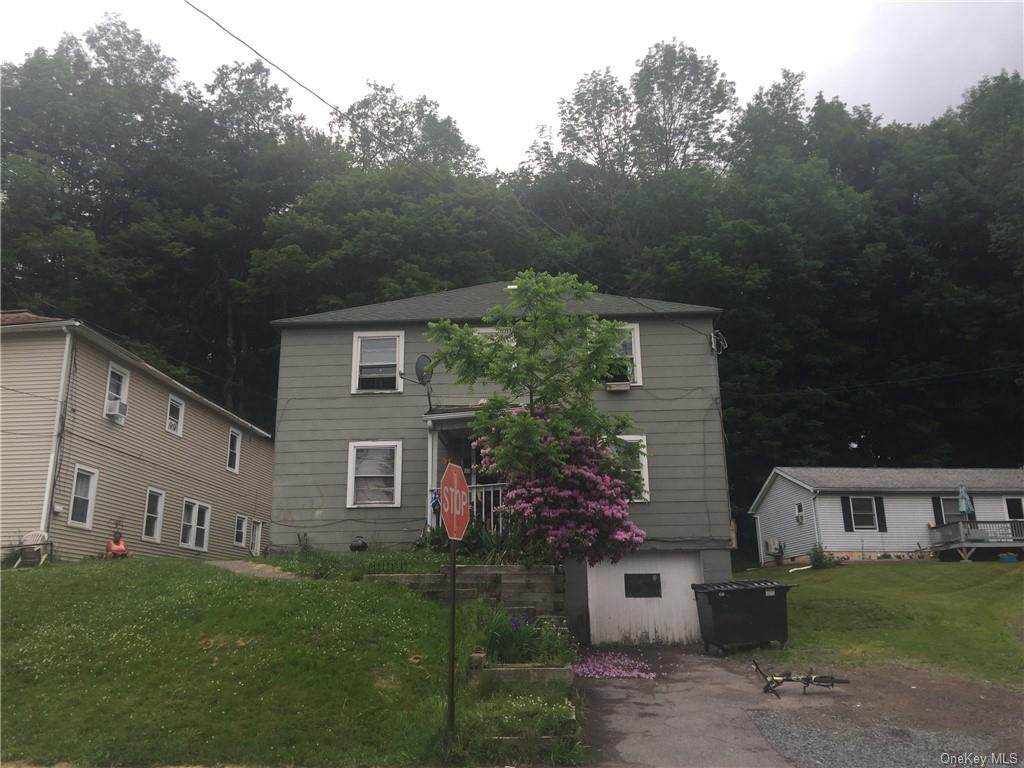 100 Lincoln Place - Photo 1