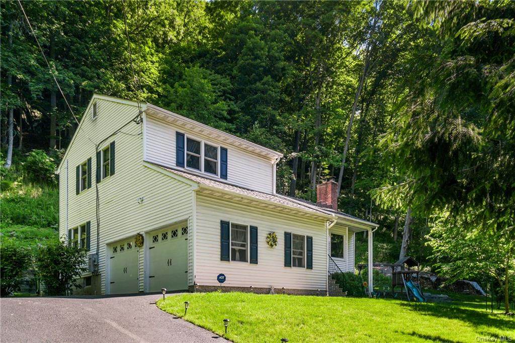 190 Pound Ridge Road - Photo 1
