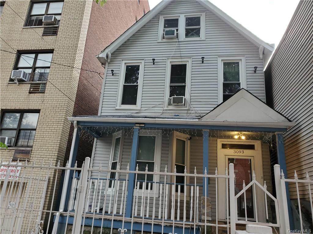 3093 Villa Avenue - Photo 1