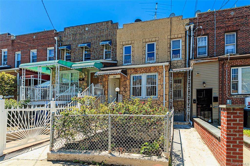 924 221st Street - Photo 1