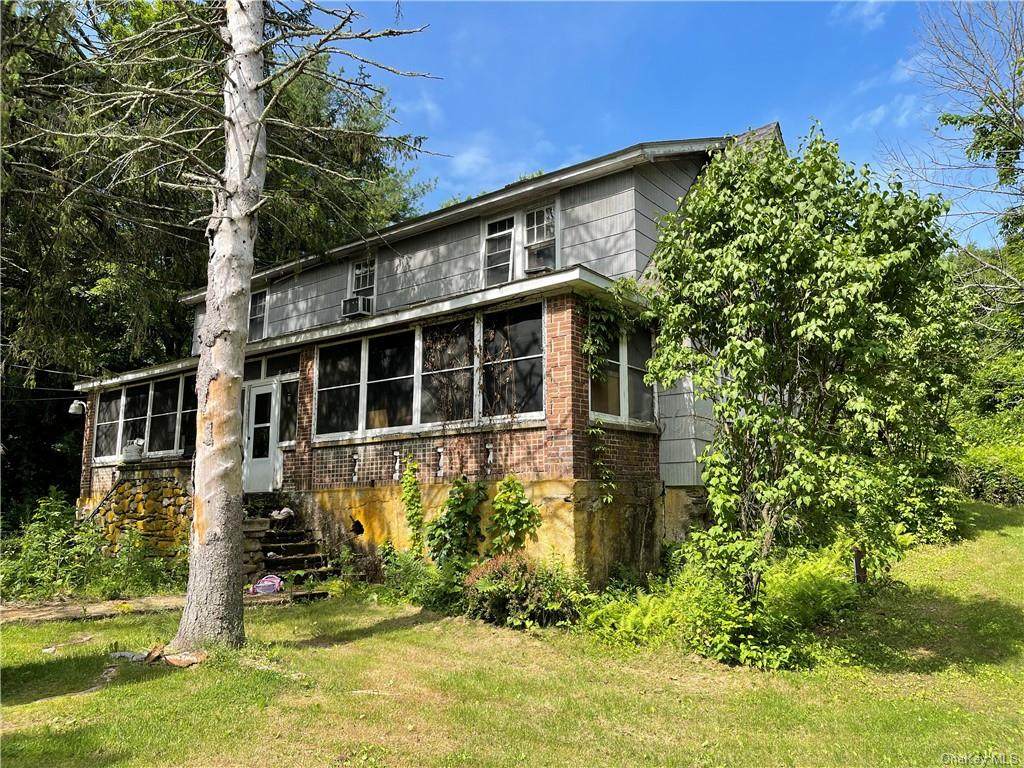 548 South Street - Photo 1